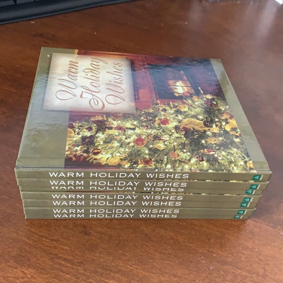 Christmas Books, Warm Holiday Wishes, 7  books - Picture 7 of 7